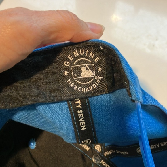 Philadelphia Phillies Blue baseball cap hat - Picture 5 of 5